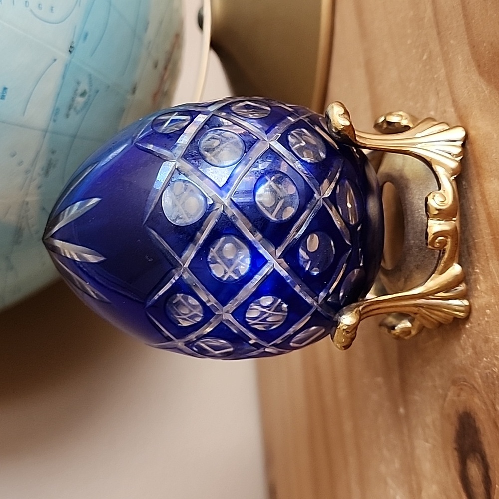 Vintage cut crystal cobalt blue egg on stand